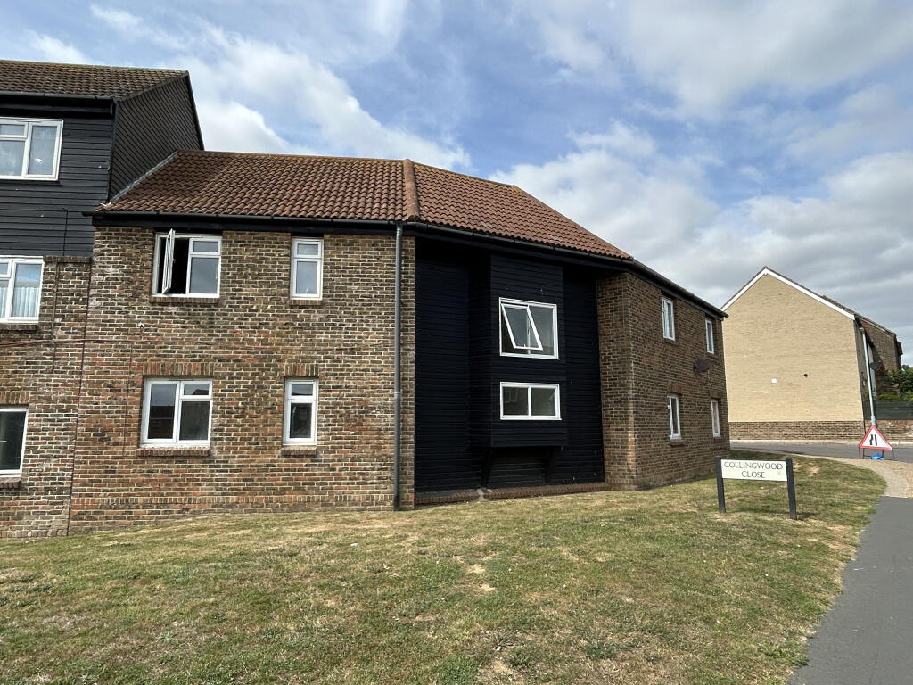 1 Bedroom Ground Floor Flat