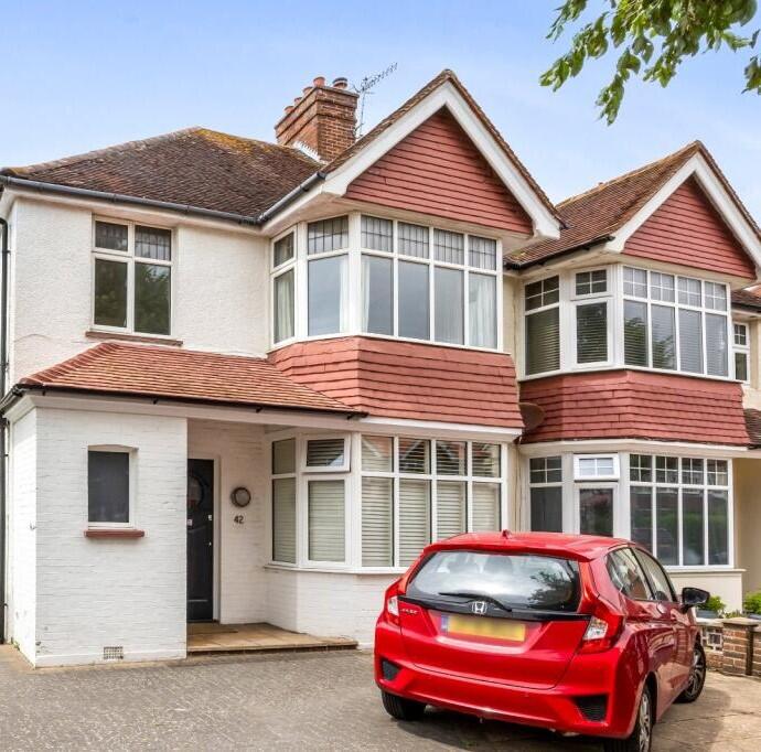 2 Bedroom Flat